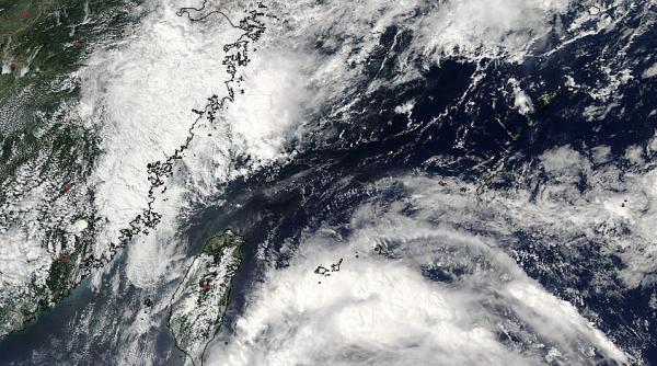 taifunul meranti a facut cel putin 7 victime la trecerea peste china