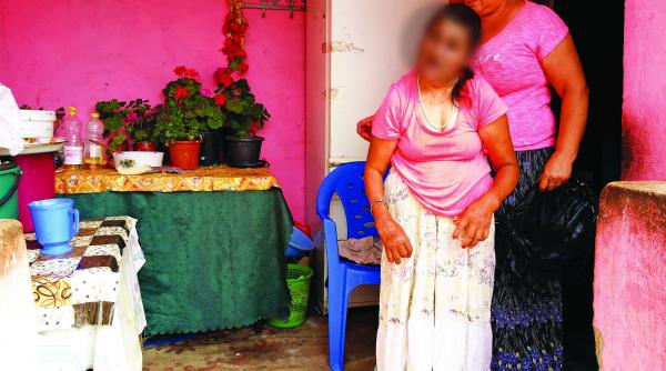 statul a declarat razboi unei batrane cu handicap