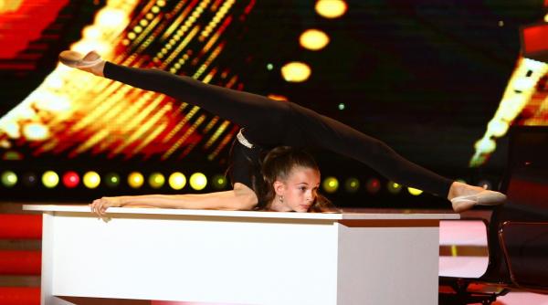 copiii talentati la acro dance beatbox si acrobatii pe cal vin joi la next star