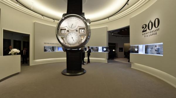 de peste un an exporturile de ceasuri elvetiene scad care e motivul