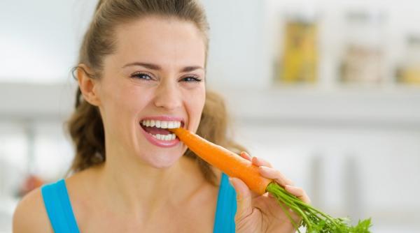 ciocolata si cartofii prajiti responsabile pentru punctele negre