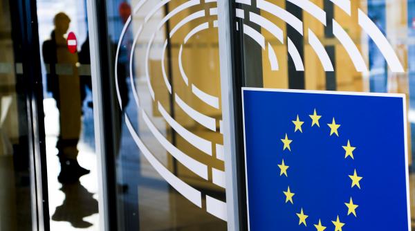 ong uri romanesti pe banii guvernelor straine