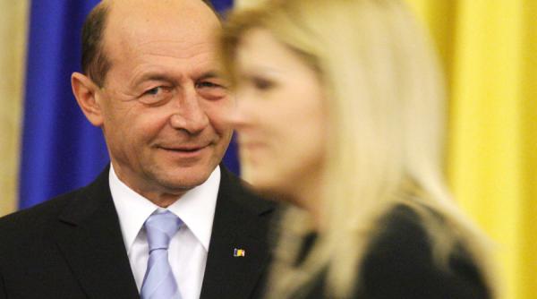 udrea a divortat de traian basescu