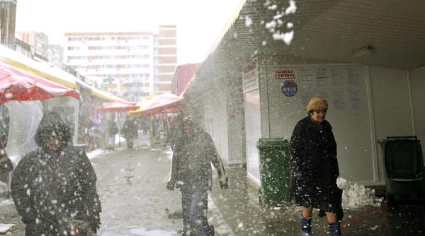 avertizare meteo cod galben de ninsori si intensificari ale vantului in 8 judete