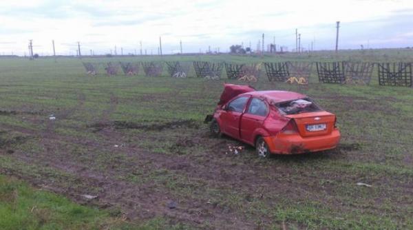 video un politist brailean a iesit cu masina in decor si a refuzat testul de alcoolemie