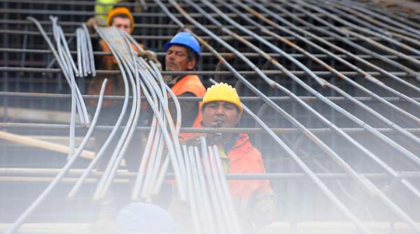 unul din cinci romani se confrunta cu saracia determinata de venitul insuficient cu toate ca lucreaza