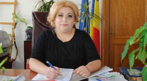 un fost primar al slatinei si sotul fostei judecatoare carmen marinescu inculpati pentru coruptie