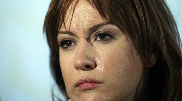 actrita medeea marinescu va fi decorata la ambasada frantei