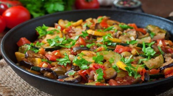 ghivecel reteta lui radu anton roman