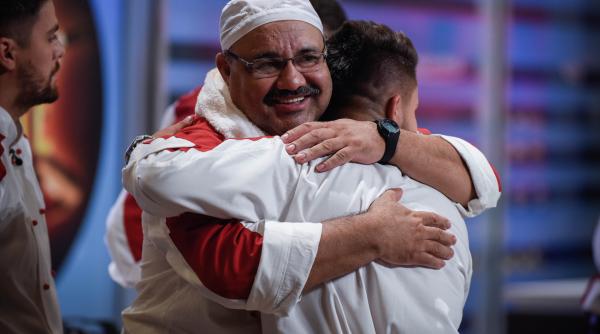 chefi la cutite aproape 2 milioane de romani au urmarit plecarea lui nea cocos