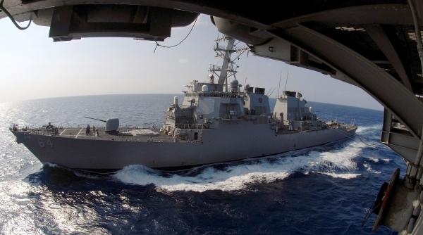 rusia monitorizeaza un distrugator american dotat cu sisteme aegis aflat in portul constanta