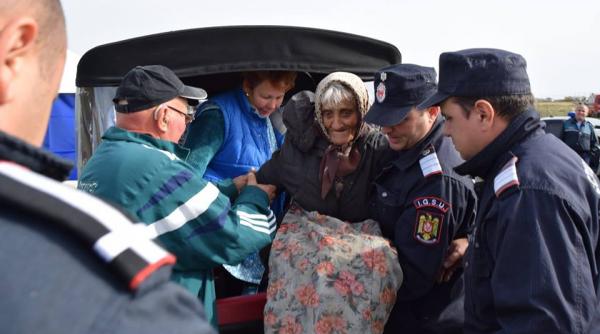 timis femeie de 93 de ani cautata cu 3 trei elicoptere dupa ce s a ratacit la cules de ciuperci