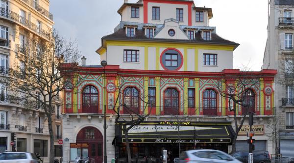 paris sala de concerte bataclan are o noua fatada la aproape un an de la atentatele teroriste