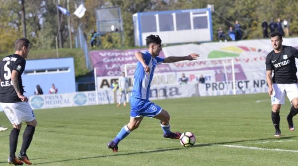 liga 1 meci dramatic in oltenia craiova victore in prelungiri cu pandurii 2 1