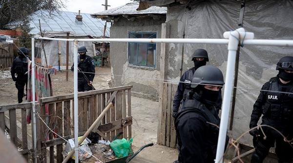 140 de persoane vorf fi audiate la diicot ploiesti intr un dosar de trafic de droguri