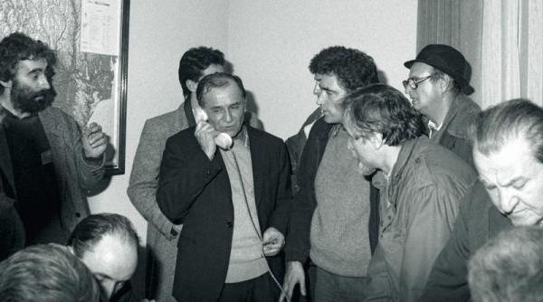 cine a tras in noi dupa 22 procurorii raspund la 27 de ani de la revolutie