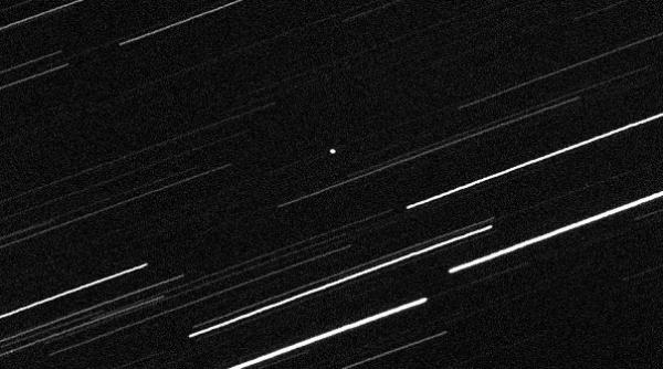un asteroid descoperit in ultimul moment de astronomi a trecut aproape de pamant