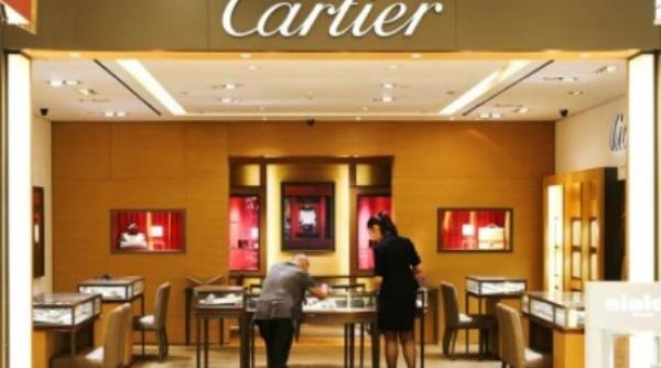 producatorul bijuteriilor cartier si al ceasurilor iwc elimina postul de director general
