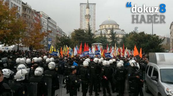 proteste violente la istanbul politia intervine cu tunuri de apa si gaze lacrimogene
