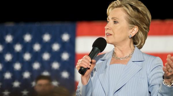 sua alegeri prezidentiale 2016 hillary clinton conduce cu 4 puncte in sondajul nbc wall street journal
