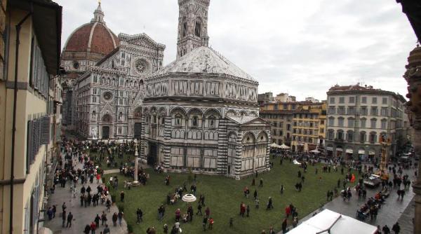 mcdonald s da in judecata primaria din florenta si cere o despagubire de aproape 18 milioane de euro