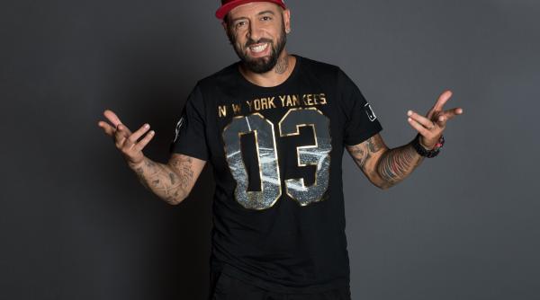 crbl dependent de incaltarile sport are o colectie de o suta de perechi iar cea mai scumpa piesa a costat sute de euro