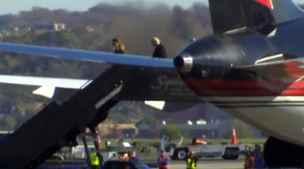 donald trump a ajuns la washington obama il primeste in biroul oval