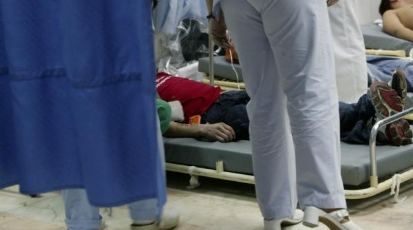 braila elev gasit in coma alcoolica in toaleta liceului in timpul orelor de curs