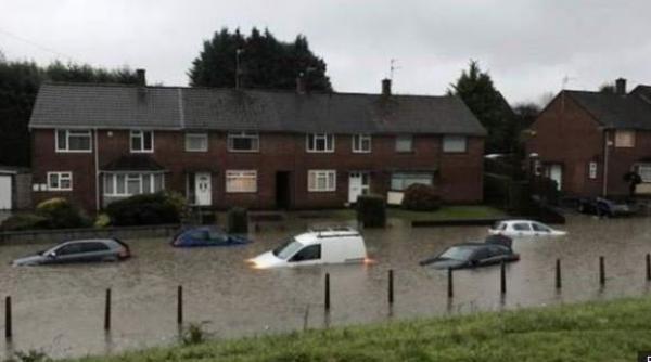 furtuna angus face ravagii in marea britanie si in franta