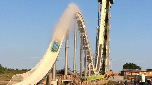 cel mai mare tobogan cu apa din lume va fi demolat ca urmare a mortii unui copil