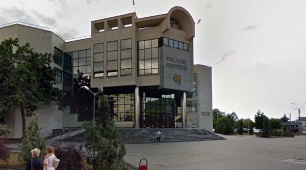 a fost identificat individul care a amplasat pachetul suspect in tribunalul maramures