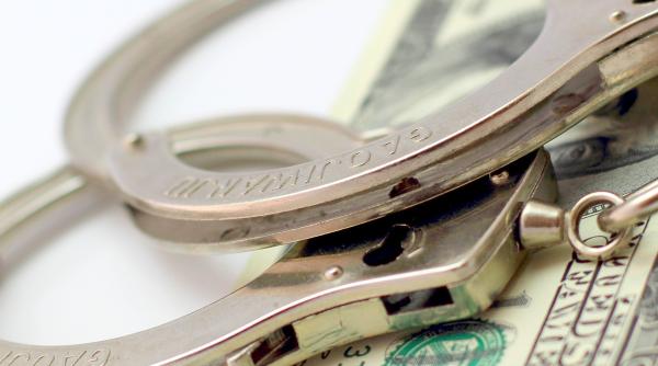 ce a patit un barbat cand a vrut sa mituiasca un politist