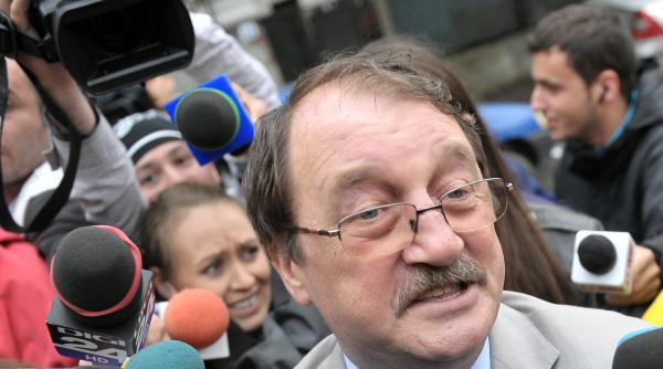 fabrica lui mircea basescu isi petrece insolventa cu sotia lui blejnar