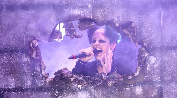 tcdu serban copot se transforma in solistul trupei the prodigy mi am implinit un vis am fost foarte fericit pe scena