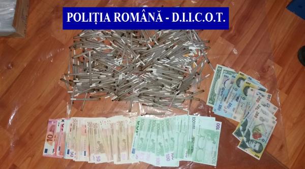 perchezitii la persoane banuite de operatiuni cu substante psihoactive