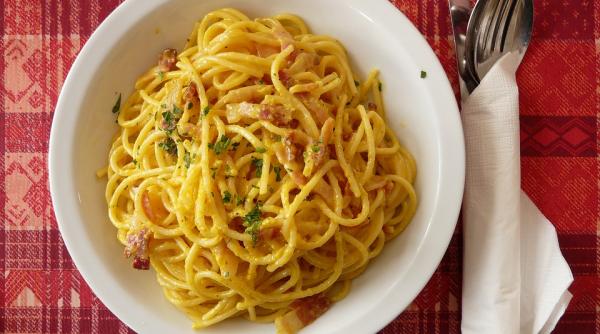 reteta zilei paste carbonara