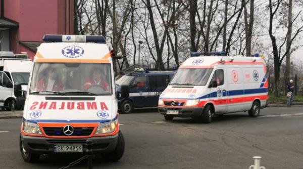 polonia doi morti si sase persoane date disparute intr o mina de cupru dupa un cutremur