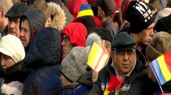 incident la parada de ziua nationala un barbat ce detinea o arma a fost oprit de autoritati