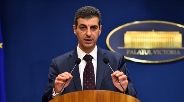 ministrul motoc le multumeste romanilor de ziua nationala pentru dragostea aratata armatei si militarilor