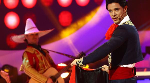 te cunosc de undeva cum si a exasperat dima trofim colegii dima nu mai suport dima opreste te te rog