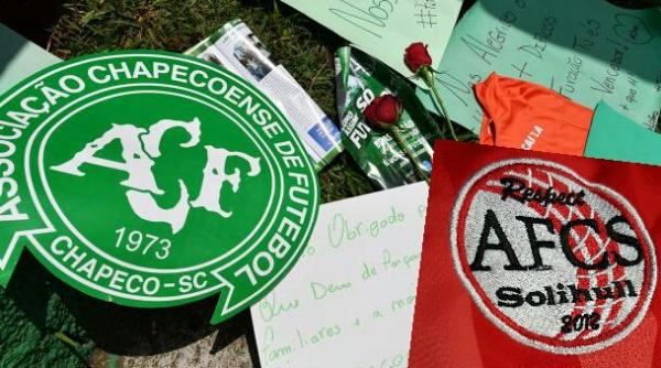 ramasitele celor 50 de membri ai clubului brazilian morti in accidentul aviatic au ajuns la chapeco