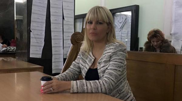 udrea spune ca nu candideaza din partea pmp pentru ca nu a vrut sa fie o slabiciune pentru basescu si partid