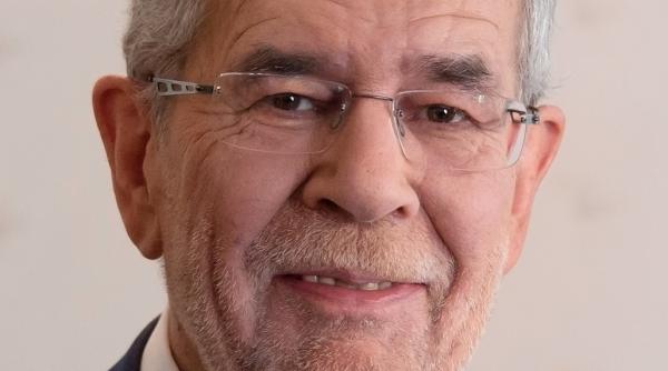 austria extrema dreapta si a recunoscut infrangerea van der bellen presedinte