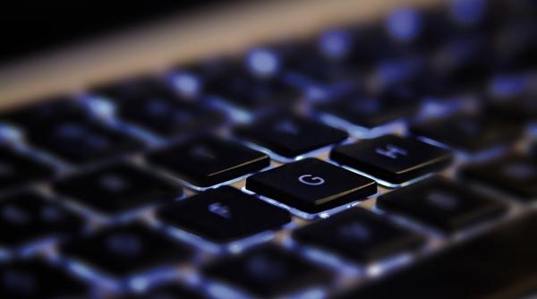 4 ministere care au cumparat cu 100 milioane de lei softuri pe care nu le au folosit