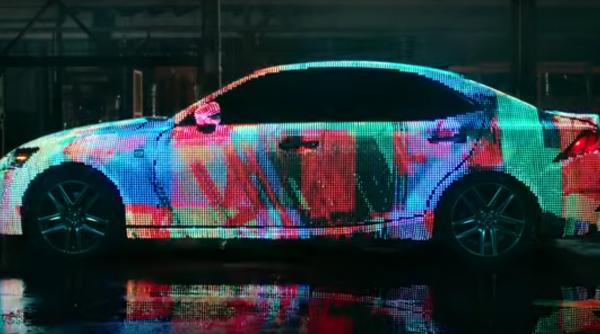 video de ce toyota a acoperit un lexus cu 41 999 de led uri