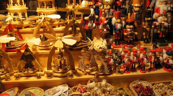 romanii fac datorii pentru a lua cadouri de craciun