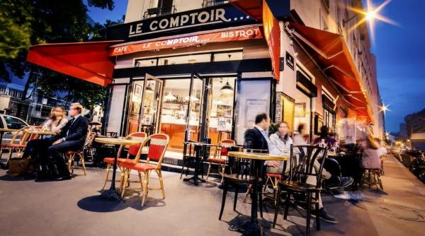 un preparat al lui chef dumitrescu in meniul unui restaurant din paris