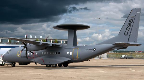 concurentul avionului spartan castiga contractul cu armata canadei