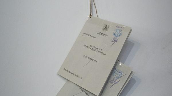 cand se anunta rezultatele si cum se redistribuie mandatele