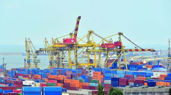 nicolae dan tivilichi portul constanta pregateste investitii de un miliard de euro in urmatorii ani